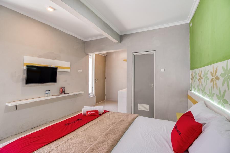 Reddoorz Near Malioboro Tugu Station Jogja Ξενοδοχείο Γιογκιακάρτα Εξωτερικό φωτογραφία