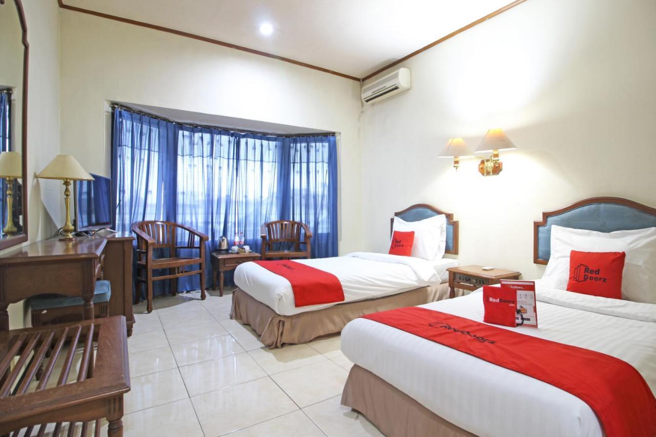 Reddoorz Near Malioboro Tugu Station Jogja Ξενοδοχείο Γιογκιακάρτα Εξωτερικό φωτογραφία