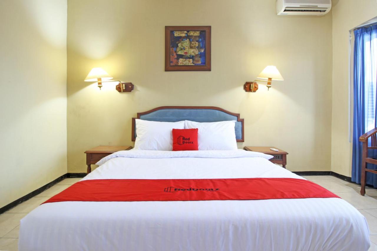 Reddoorz Near Malioboro Tugu Station Jogja Ξενοδοχείο Γιογκιακάρτα Εξωτερικό φωτογραφία