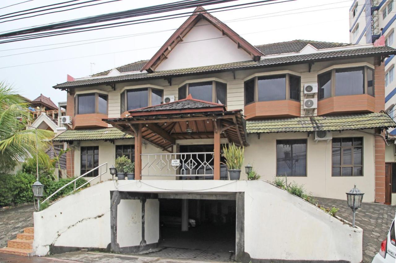 Reddoorz Near Malioboro Tugu Station Jogja Ξενοδοχείο Γιογκιακάρτα Εξωτερικό φωτογραφία